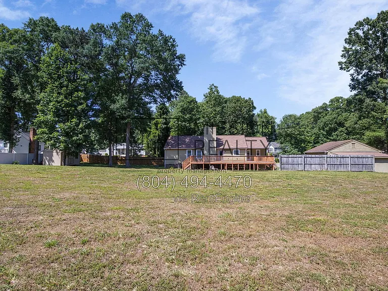7750 Robinwood Dr — Photo 23