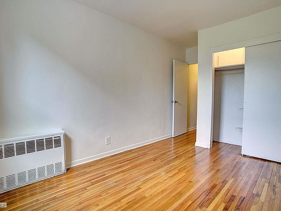 4th image of 326 Columbus Ave APT 6H