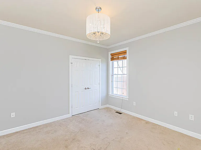 8624 Devara Ct — Photo 36
