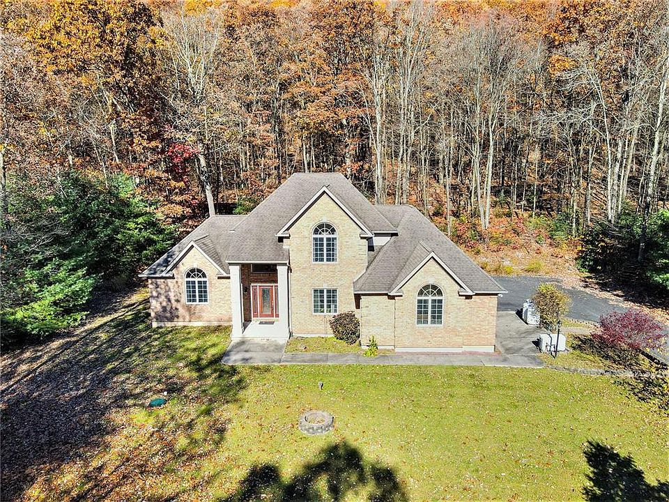 738 E White Bear Dr, Summit Hill, PA 18250 Zillow