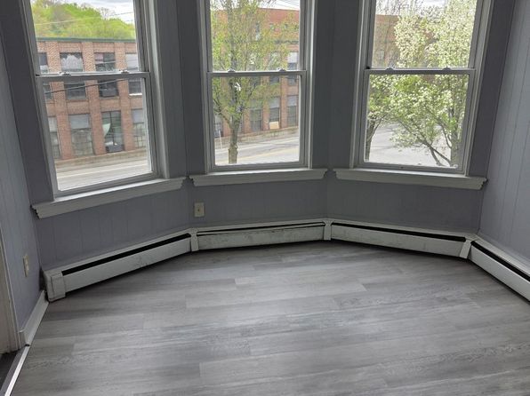 94 Knox St APT 4