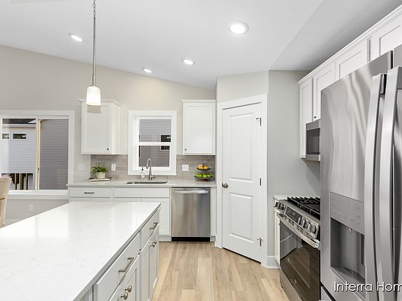 3rd image of 12356 Hawley Dr