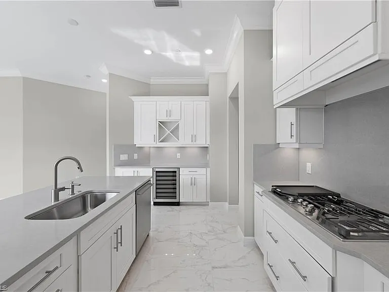 16374 Viansa Way #301 — Photo 5
