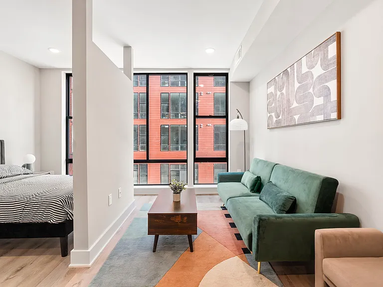 Residences at Pier 40 — Photo 17