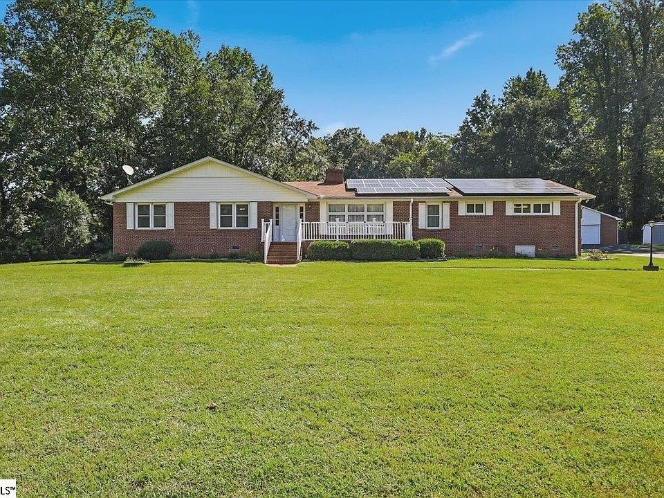 1st image of 105 Lipscombe Dr