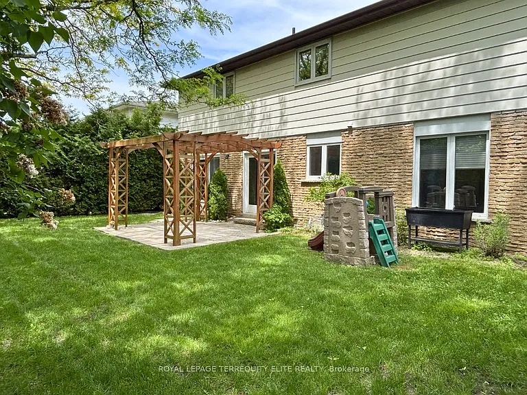 9 Banquo Rd — Photo 42