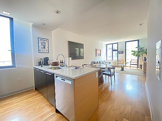 3rd image of 61 Richardson St APT 4J