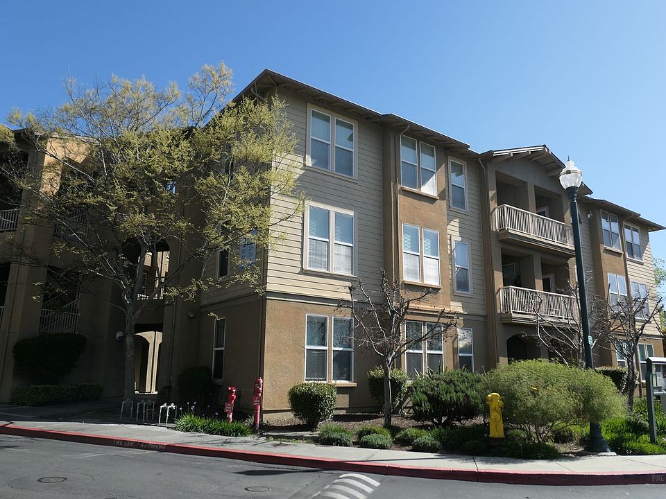 2nd image of 212 Pacifica Blvd Unit 202