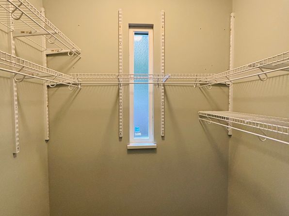 3 bedroom rental in Delta — photo 29
