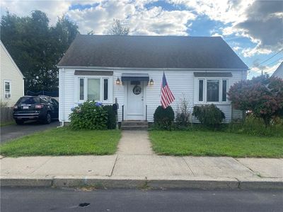 109 Crescent Ave, Cranston, RI, 02910