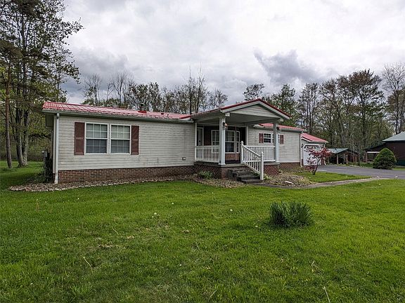 3rd image of 1527 Lakeview Dr