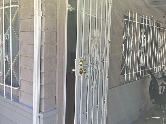 5th image of 5340 Loma Linda Ave