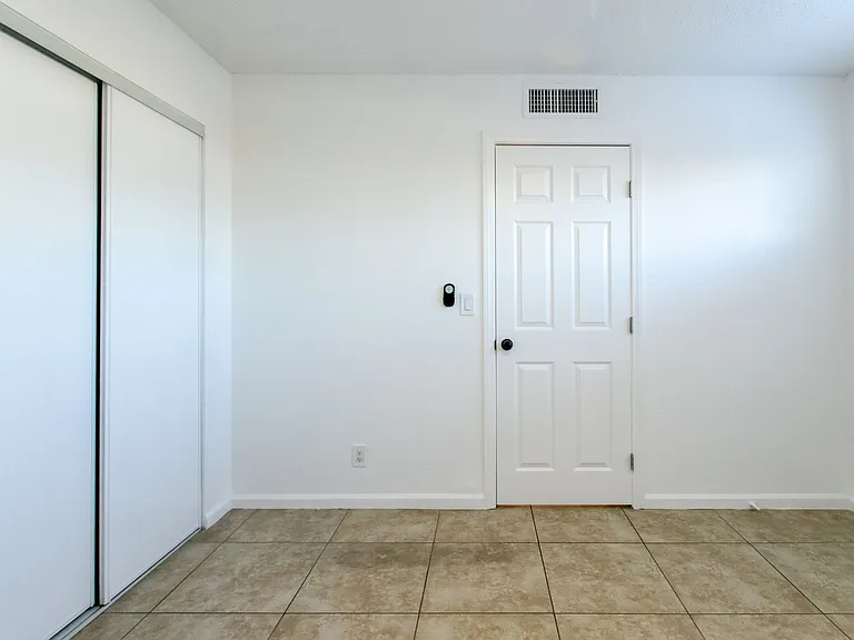 73355 Guadalupe Avenue — Photo 18