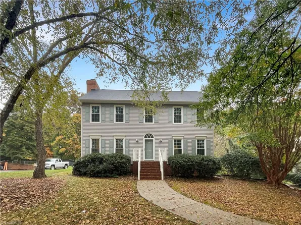 309 Saddlebrook Cir, Lewisville, NC 27023
