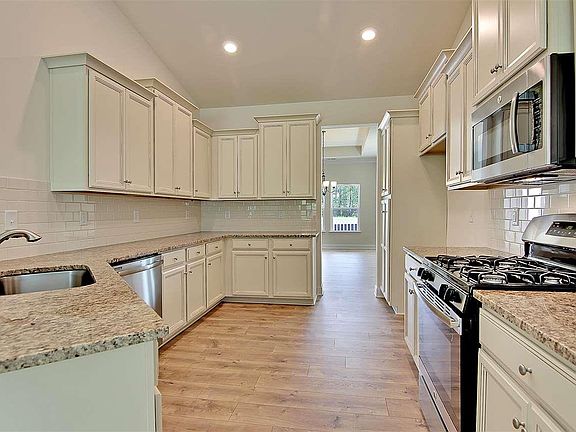 5th image of 141 Southgate Ct. #The Colony