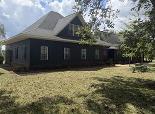 817 Griggs Lucille Rd, Colquitt, GA 39837