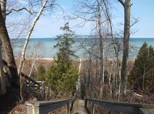 11 & 12 W Tolliver St, Mears, MI 49436