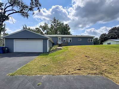 2617 W 49th St, Davenport, IA, 52806