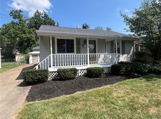 431 73rd St, Niagara Falls, NY 14304