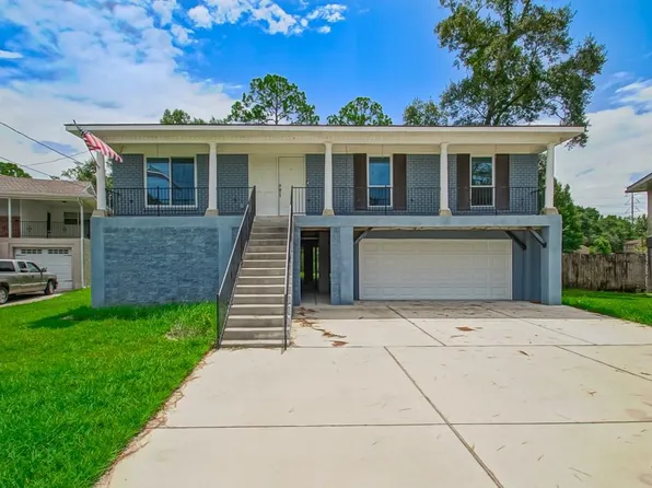 2942 Palm Circle Dr, Slidell, LA 70458