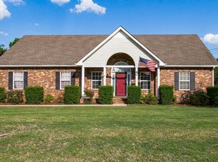 122 Four Season Dr, Murfreesboro, TN 37129