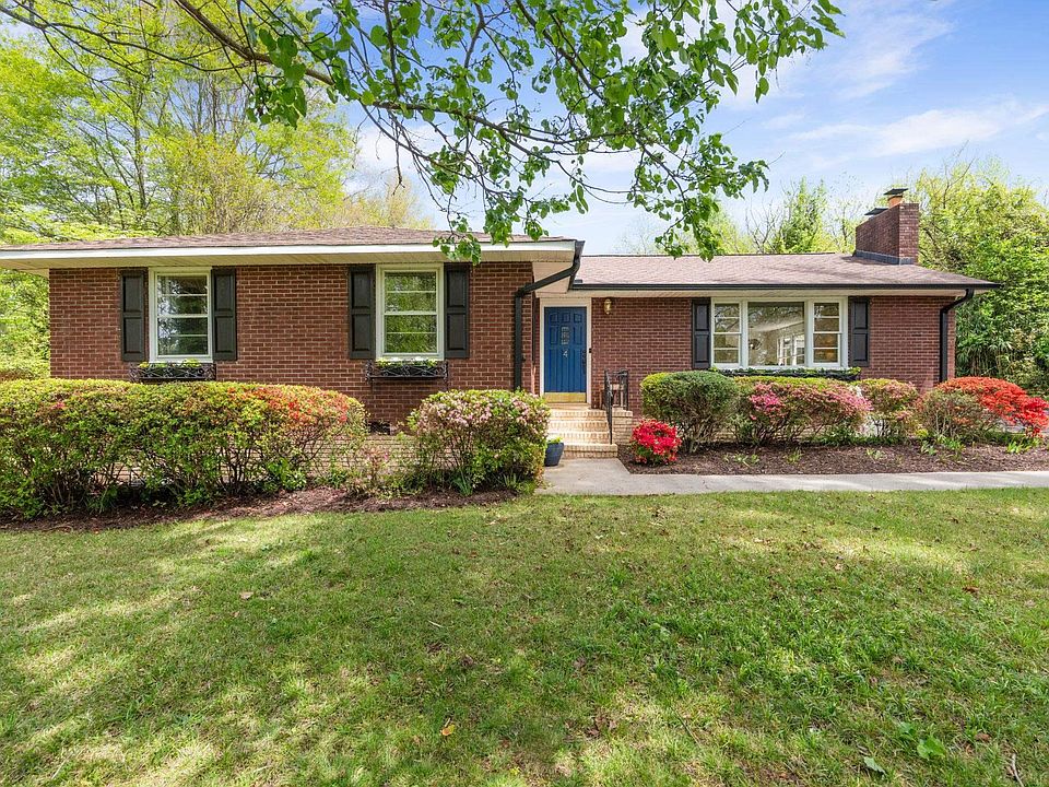 1st image of 4 Timber Ln