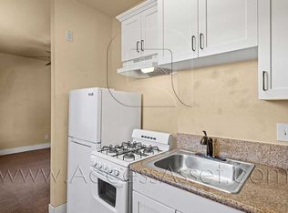 226 E Peck St #9, Lake Elsinore, CA 92530