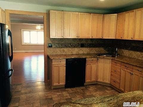 4th image of 1693 N Gardiner Dr