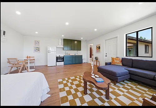 2961 Panorama Dr #1 Photo 1