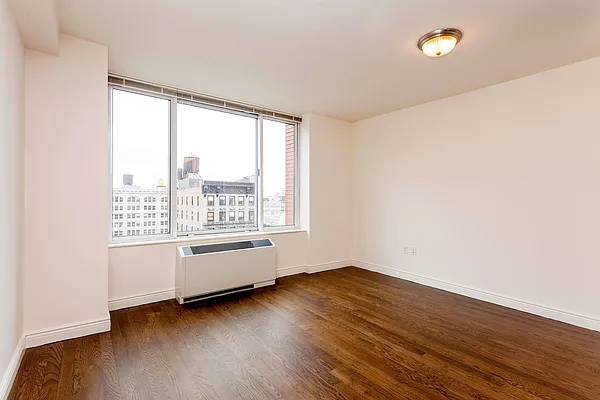 Rented by Mirador Real Estate | media 44