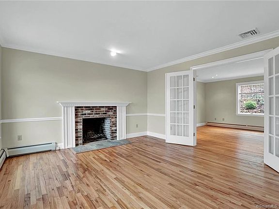 4th image of 16 Goodhill Rd
