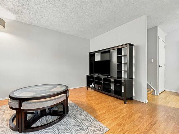5th image of 3924 S 29a Ave SE
