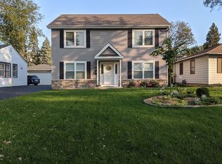210 W Berkshire Ave, Lombard, IL