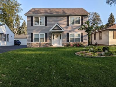 210 W Berkshire Ave, Lombard, IL, 60148