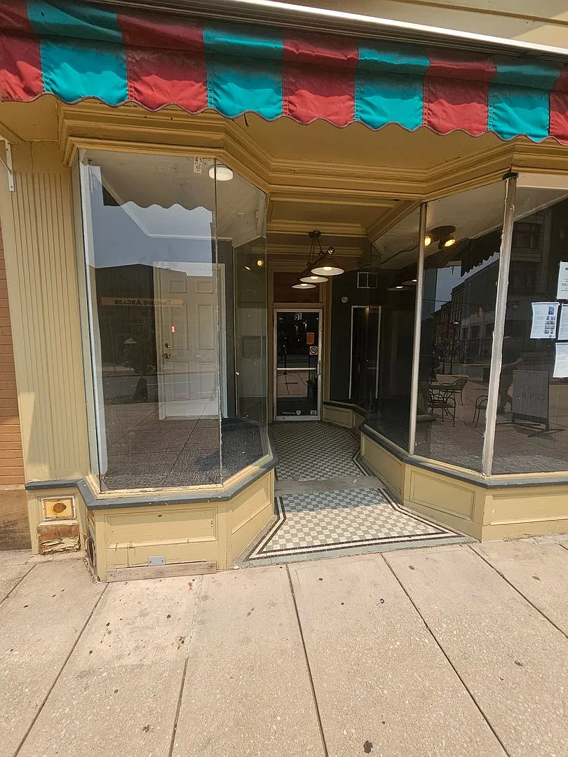 49-51 West Market Street — Photo 1