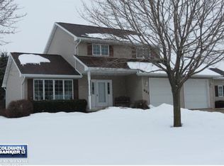 821 Pleasant Way, Seymour, WI 54165