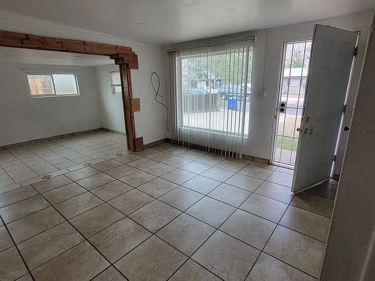 1845 Foster Rd — Photo 3