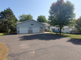 38943 12th Ave, North Branch, MN 55056