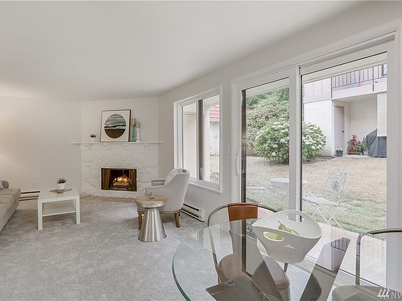 5th image of 15705 NE 18th St APT 2G