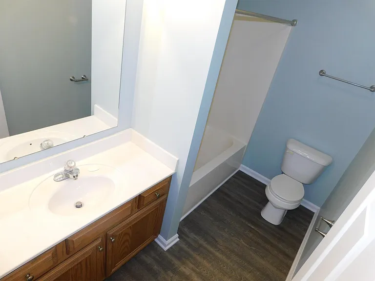 137 Cunningham Dr — Photo 8