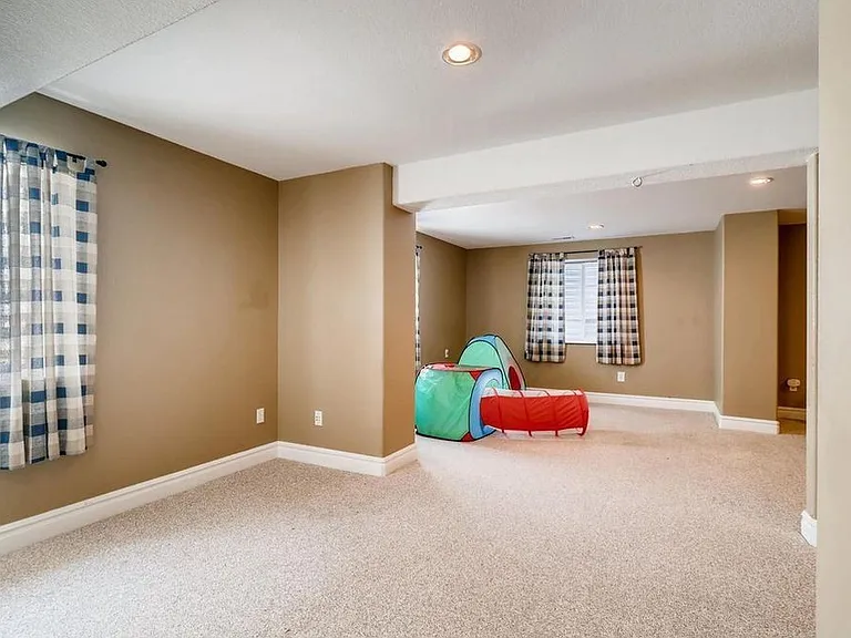 1609 Hallet Peak Dr — Photo 27