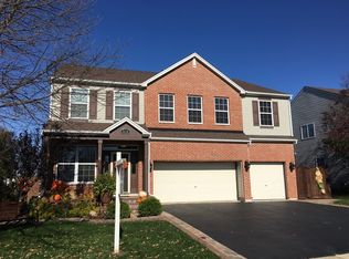 834 Chesapeake Trl, Round Lake Heights, IL 60073