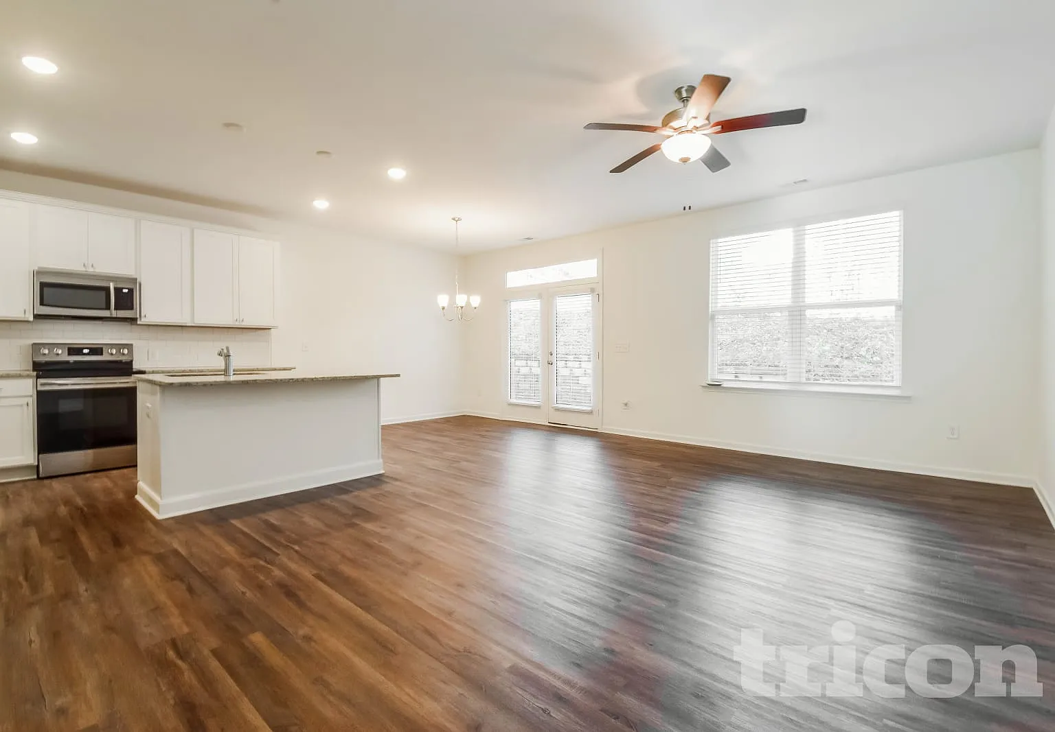 2230 Rosemary Park Ln Lawrenceville GA — Photo 3