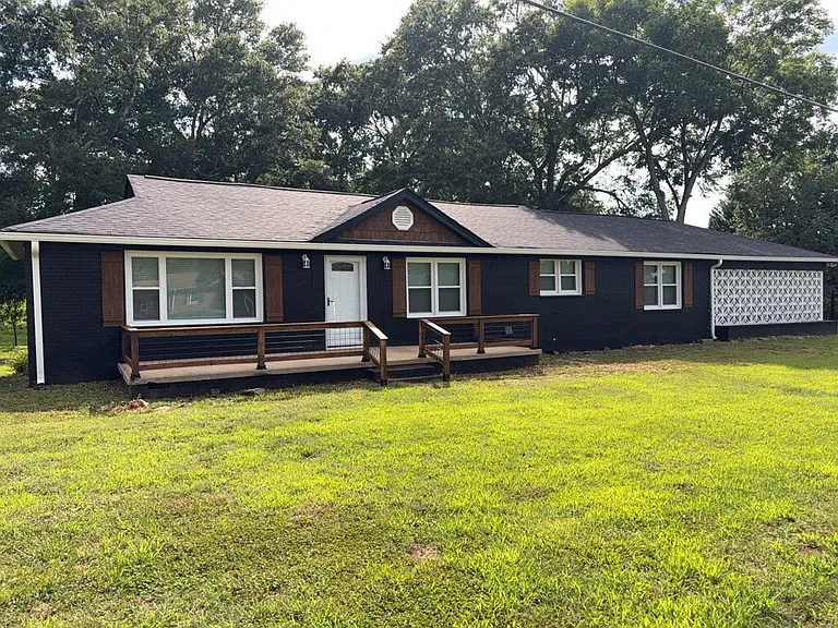 806 Pelzer Hwy — Photo 21