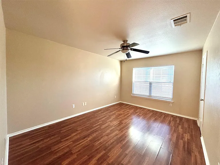 3515 Sandy Brook Dr — Photo 12
