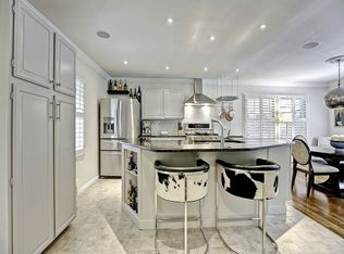 1388 Amanda Cir, Decatur, GA 30033