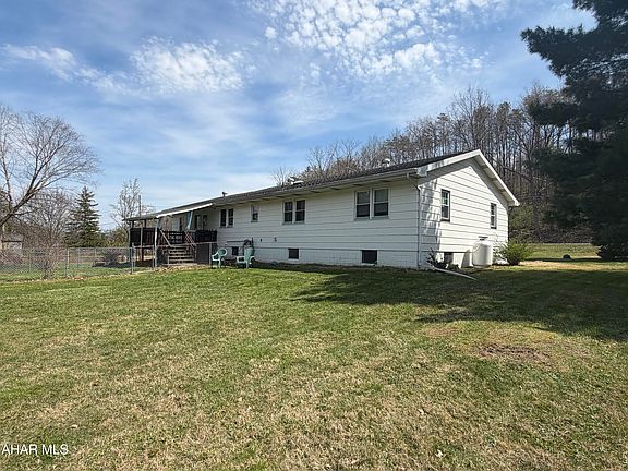 5th image of 1039 Bell Tip Rd