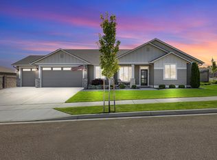 3361 S McKinley St, Kennewick, WA 99338