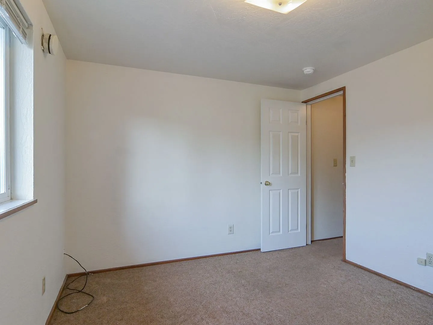 15th and Ferry Units — Photo 2