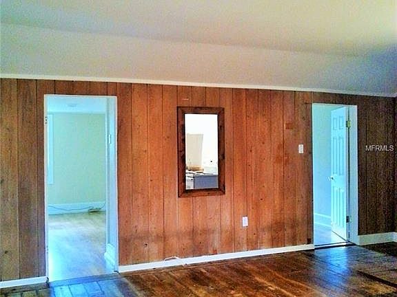 4th image of 1843 Kenilworth St